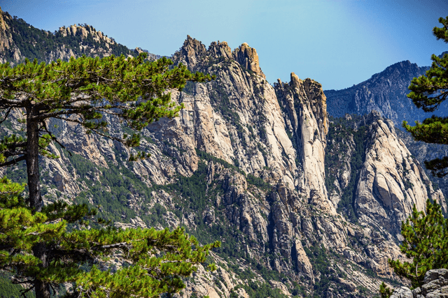 Les Aiguilles de Bavella